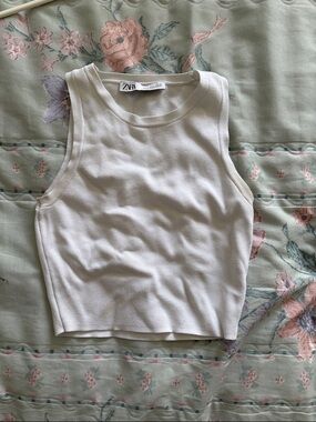Zara White Ribbed Halter Top